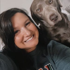 Meet your Posher, Laurell